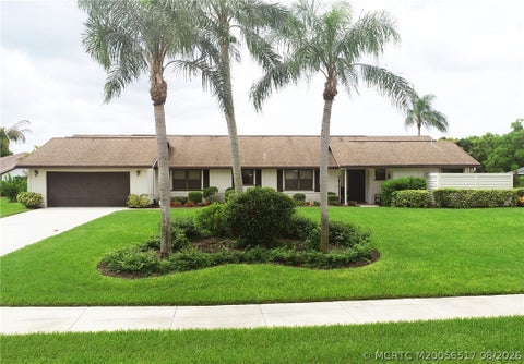 Photo of 2490 NE Pinecrest Lakes Boulevard, Jensen Beach, FL 34957 (MLS # M20056517)