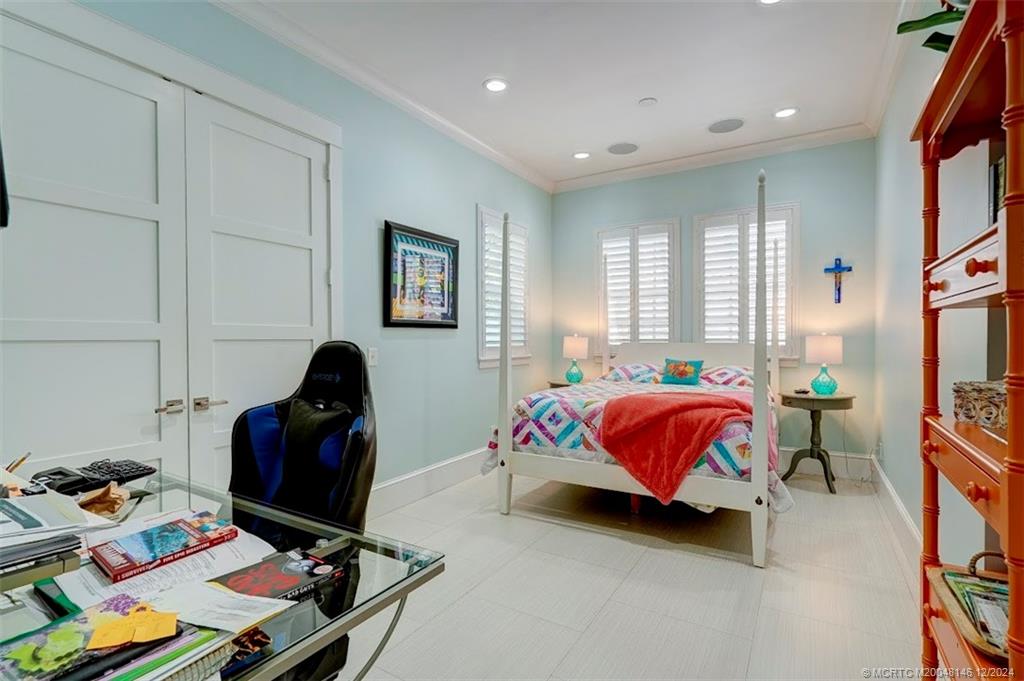 Stuart, Florida 34996, United States, 5 Bedrooms Bedrooms, ,5 BathroomsBathrooms,Residential,Active,25228