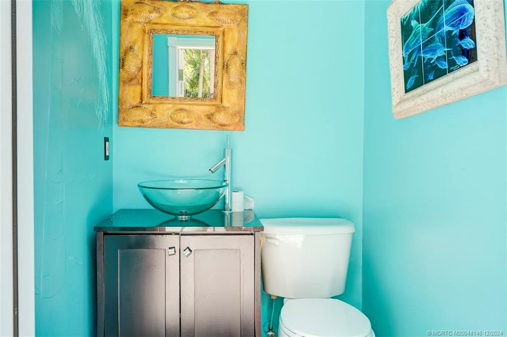 Stuart, Florida 34996, United States, 5 Bedrooms Bedrooms, ,5 BathroomsBathrooms,Residential,Active,25228