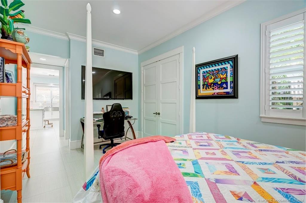 Stuart, Florida 34996, United States, 5 Bedrooms Bedrooms, ,5 BathroomsBathrooms,Residential,Active,25228