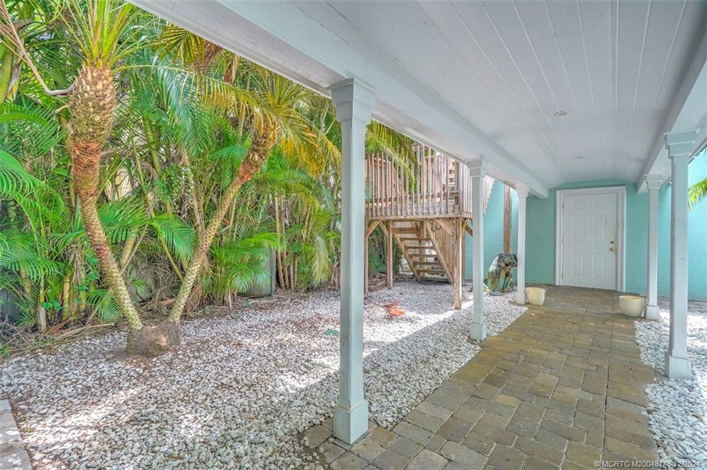 Stuart, Florida 34996, United States, 5 Bedrooms Bedrooms, ,5 BathroomsBathrooms,Residential,Active,25228