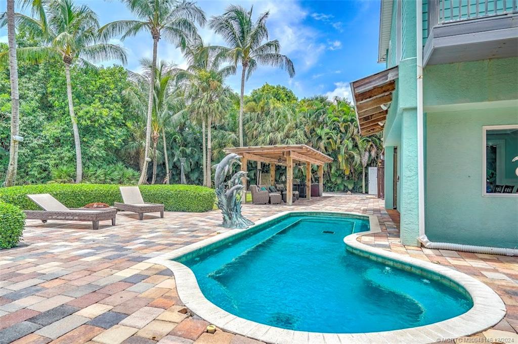 Stuart, Florida 34996, United States, 5 Bedrooms Bedrooms, ,5 BathroomsBathrooms,Residential,Active,25228