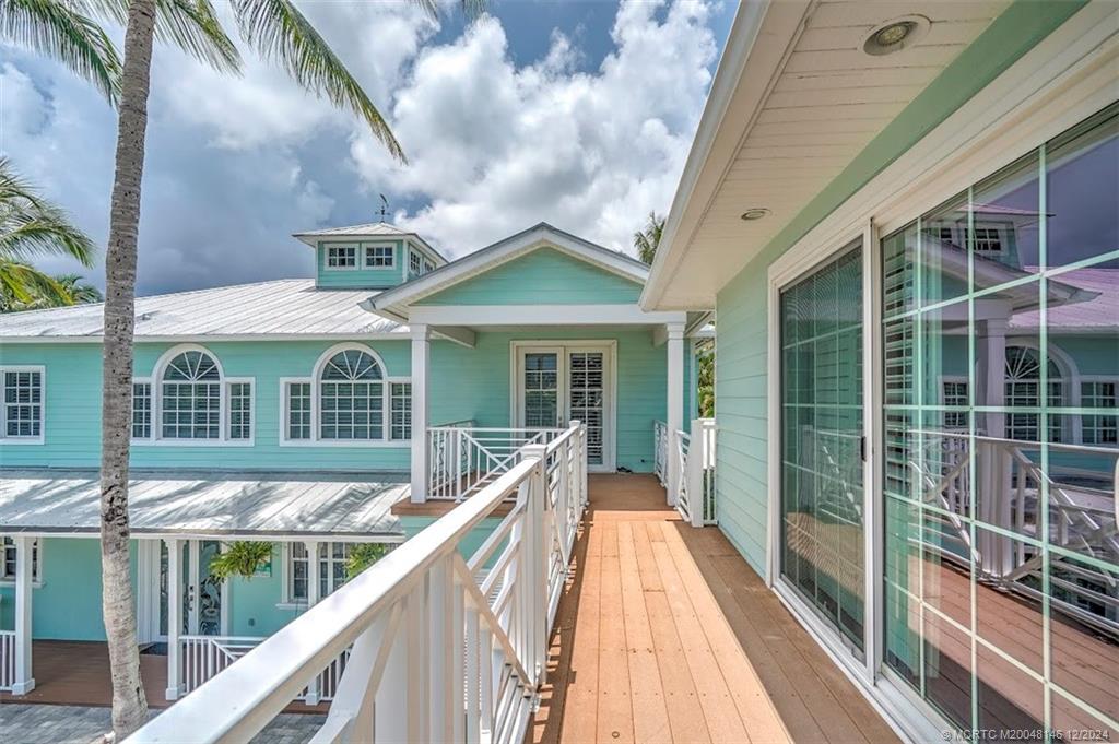 Stuart, Florida 34996, United States, 5 Bedrooms Bedrooms, ,5 BathroomsBathrooms,Residential,Active,25228