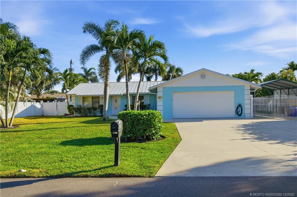 Photo of 8884 SE Sandcastle Circle, Hobe Sound, FL 33455 (MLS # M20053368)
