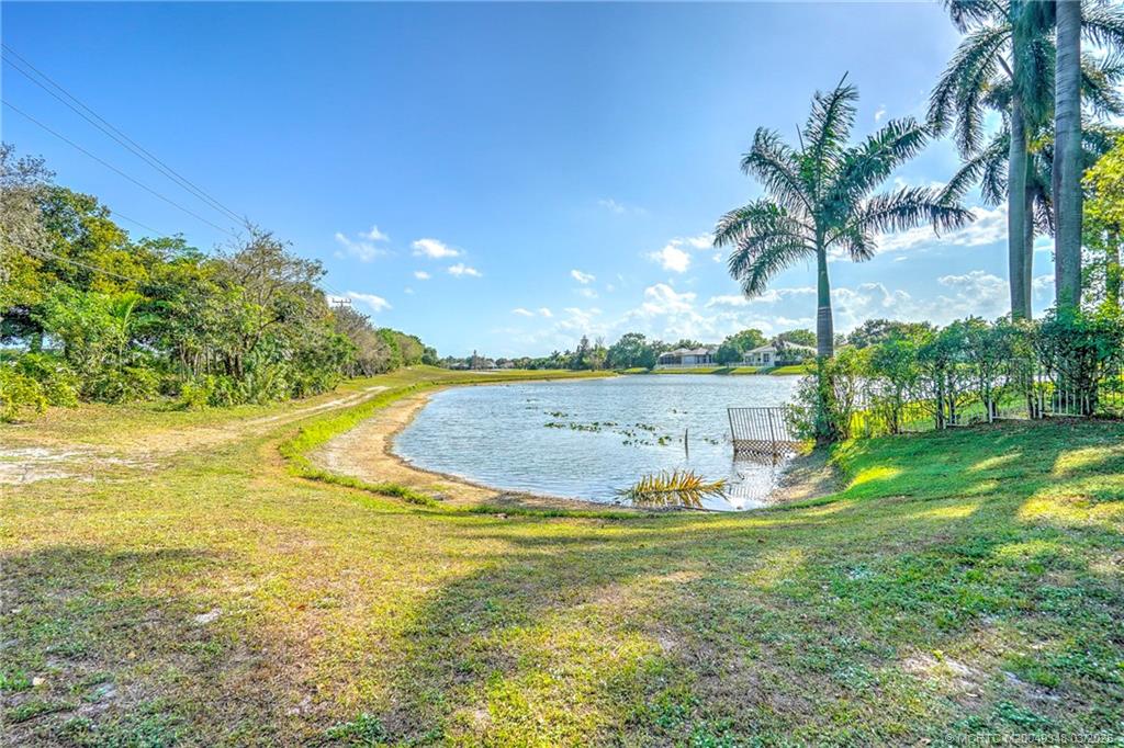 Davie, Florida 33328, United States, 4 Bedrooms Bedrooms, ,4 BathroomsBathrooms,Residential,Active,78311