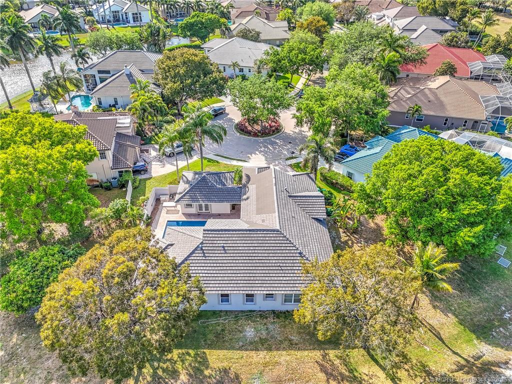 Davie, Florida 33328, United States, 4 Bedrooms Bedrooms, ,4 BathroomsBathrooms,Residential,Active,78311