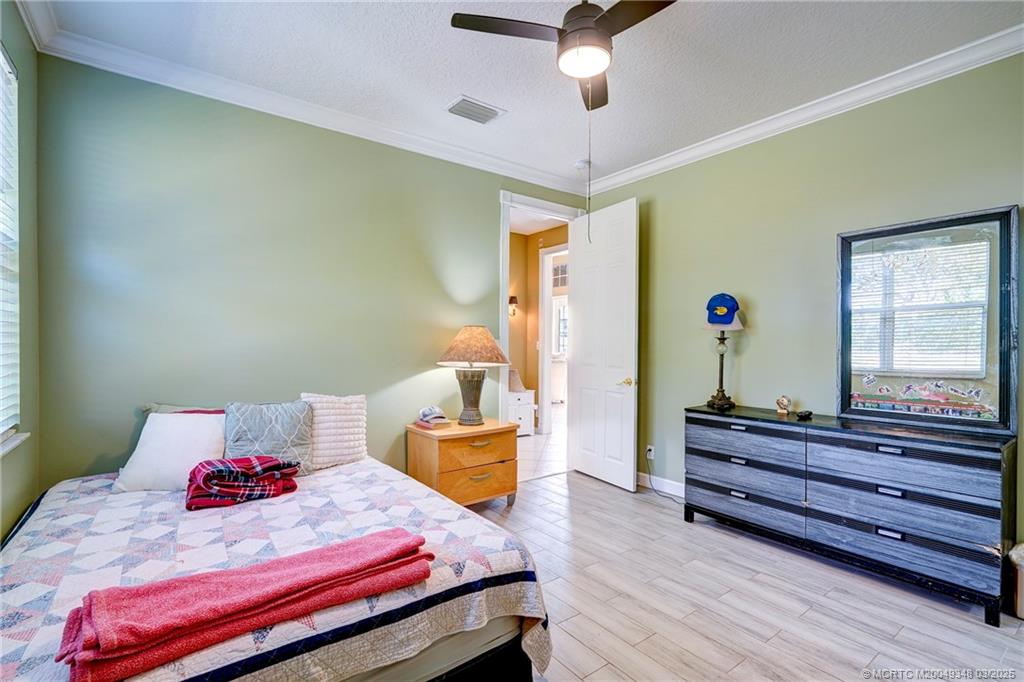 Davie, Florida 33328, United States, 4 Bedrooms Bedrooms, ,4 BathroomsBathrooms,Residential,Active,78311