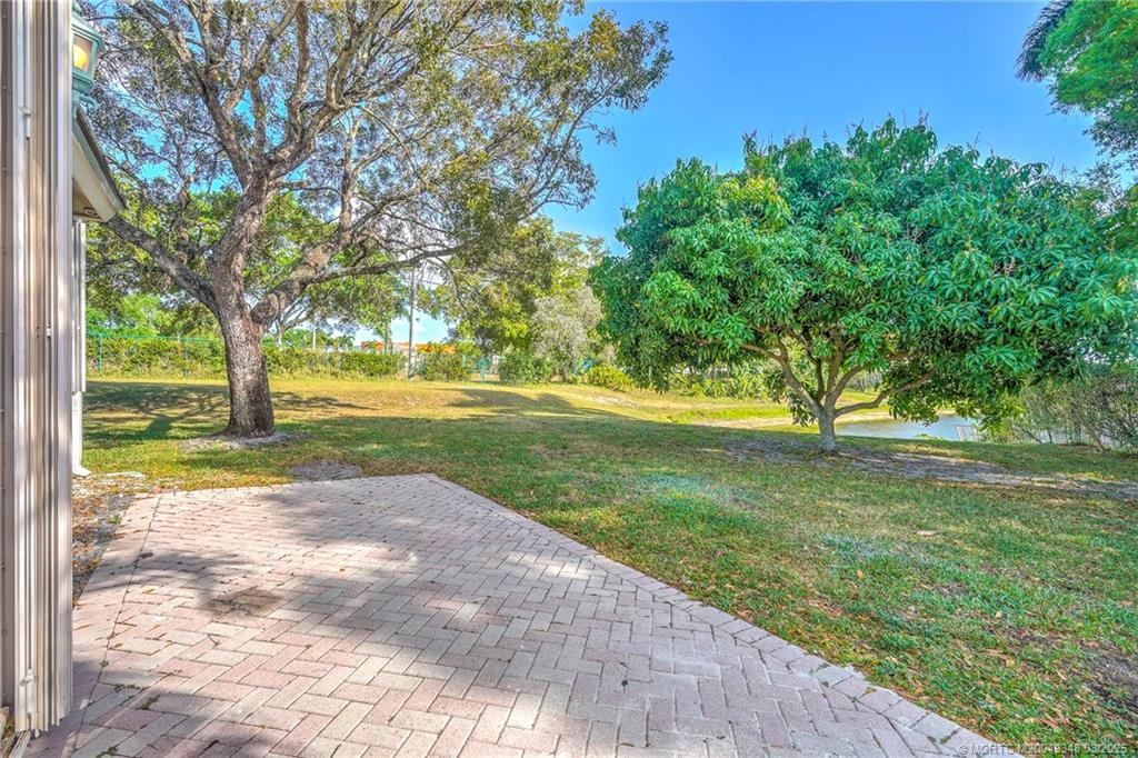 Davie, Florida 33328, United States, 4 Bedrooms Bedrooms, ,4 BathroomsBathrooms,Residential,Active,78311