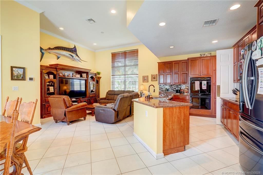 Davie, Florida 33328, United States, 4 Bedrooms Bedrooms, ,4 BathroomsBathrooms,Residential,Active,78311