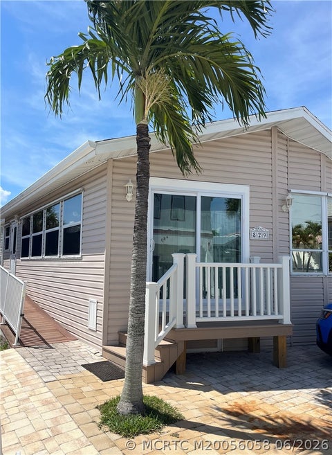 Mobile Home For Sale - 829 Nettles Boulevard<br/> Jensen Beach, FL 34957