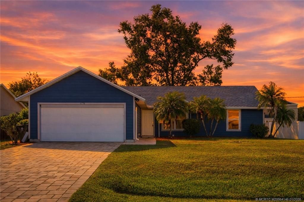 Photo of 1074 SW Jennifer Terrace, Port Saint Lucie, FL 34953 (MLS # M20054146)