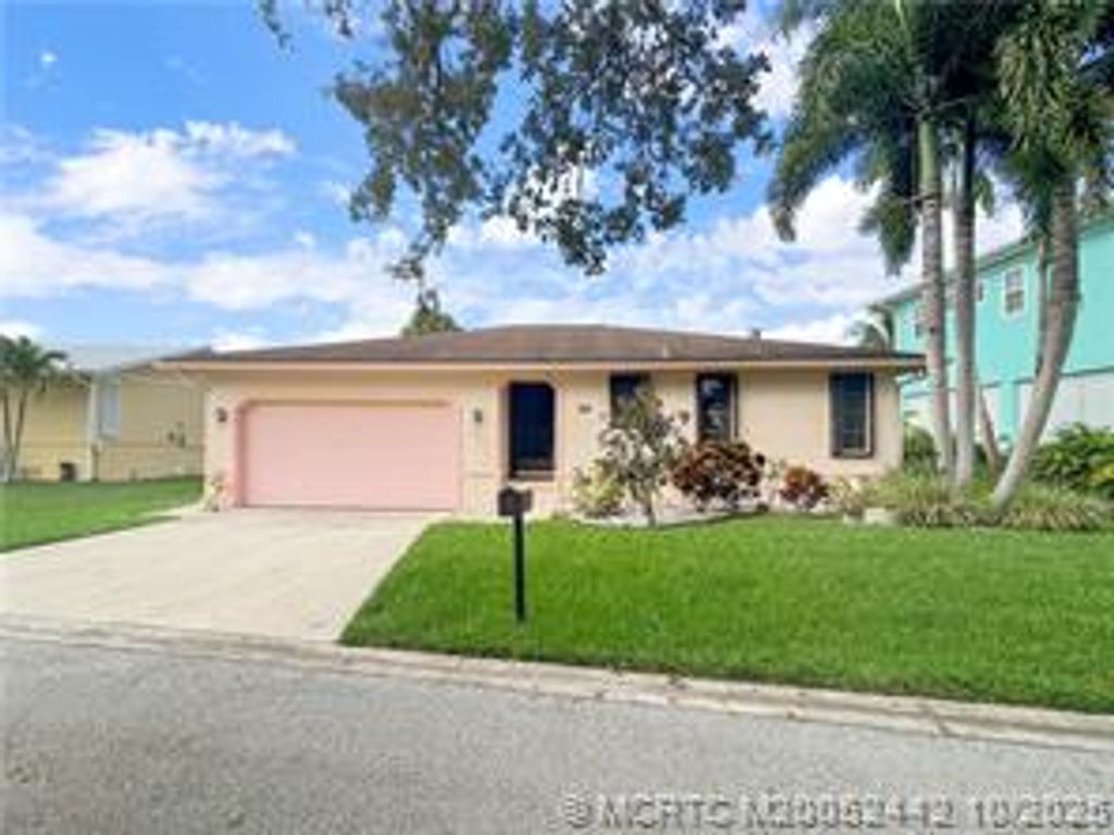 Photo of 735 SW Salerno Rd Road, Stuart, FL 34997 (MLS # M20052442)