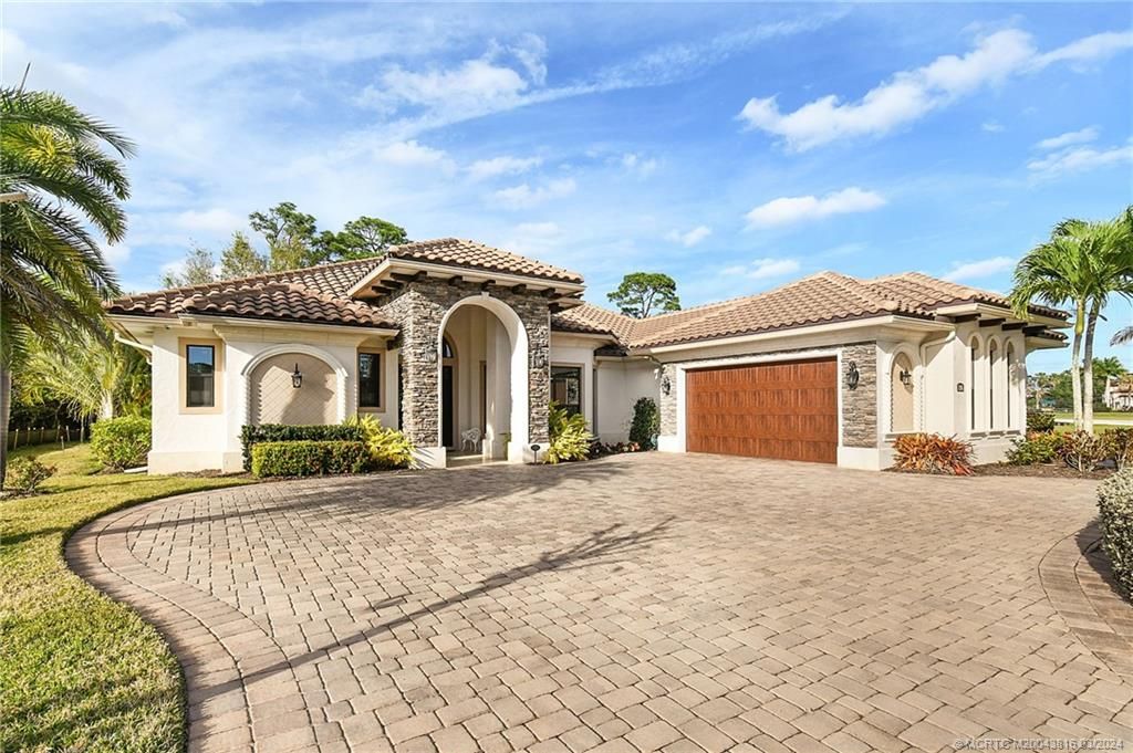 Photo of 126 SE Via Lago Garda, Port Saint Lucie, FL 34952 (MLS # M20043816)