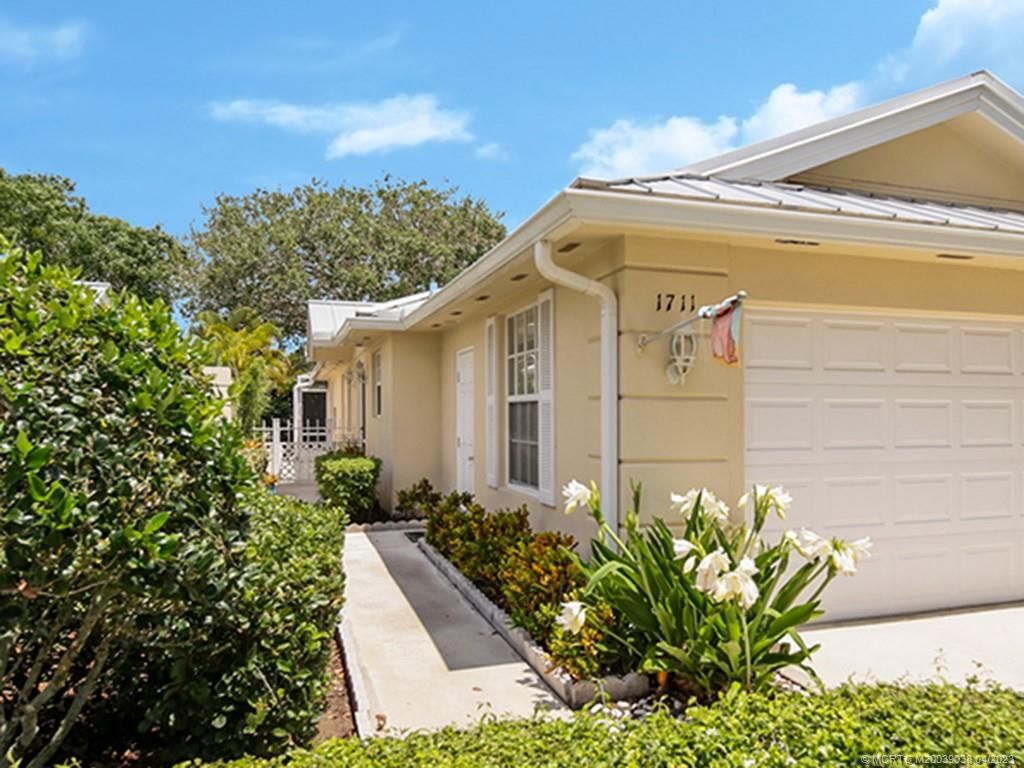 Photo of 1711 SW Waterfall Boulevard, Palm City, FL 34990 (MLS # M20039038)