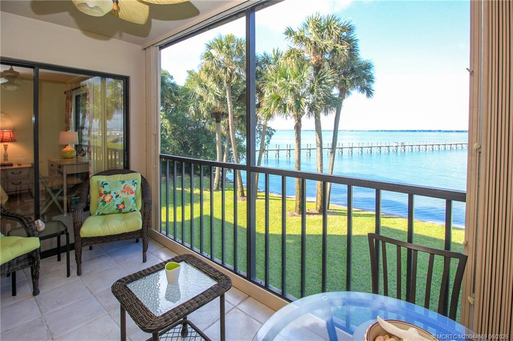 Stuart, Florida 34996, United States, 2 Bedrooms Bedrooms, ,2 BathroomsBathrooms,Residential,Active,59327