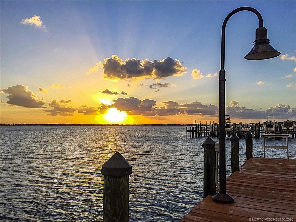 Stuart, Florida 34996, United States, 2 Bedrooms Bedrooms, ,2 BathroomsBathrooms,Residential,Active,59327