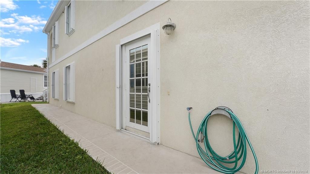 Photo of 530 Nettles Boulevard, Jensen Beach, FL 34957 (MLS # M20043718)