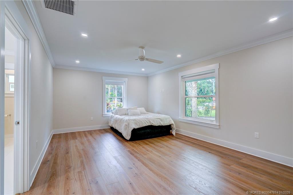 Sewalls Point, Florida 34996, United States, 3 Bedrooms Bedrooms, ,3 BathroomsBathrooms,Residential,Active,28984