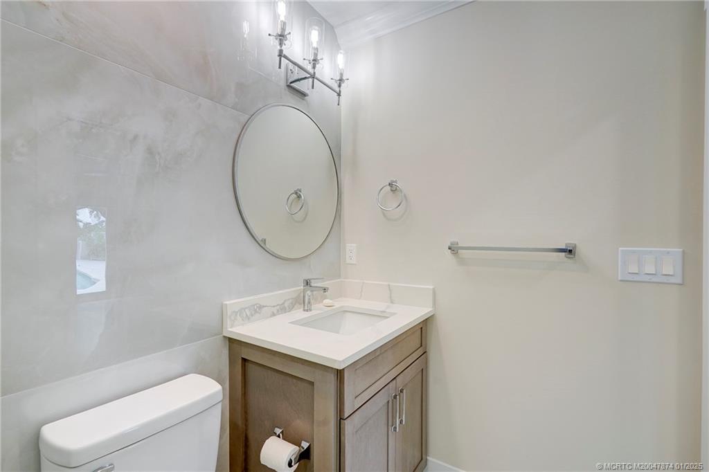 Sewalls Point, Florida 34996, United States, 3 Bedrooms Bedrooms, ,3 BathroomsBathrooms,Residential,Active,28984