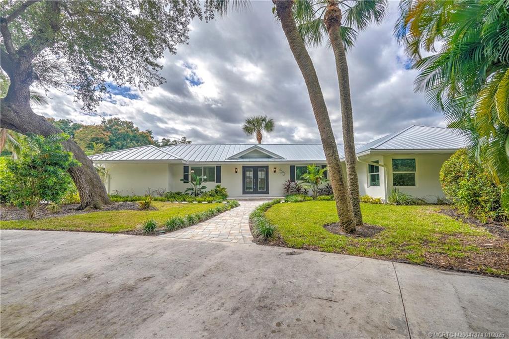 Sewalls Point, Florida 34996, United States, 3 Bedrooms Bedrooms, ,3 BathroomsBathrooms,Residential,Active,28984