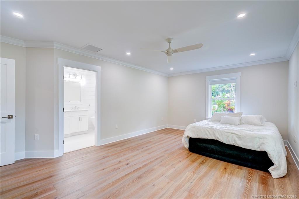 Sewalls Point, Florida 34996, United States, 3 Bedrooms Bedrooms, ,3 BathroomsBathrooms,Residential,Active,28984