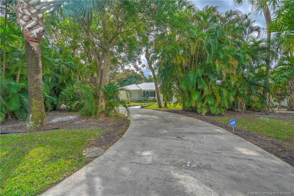 Sewalls Point, Florida 34996, United States, 3 Bedrooms Bedrooms, ,3 BathroomsBathrooms,Residential,Active,28984