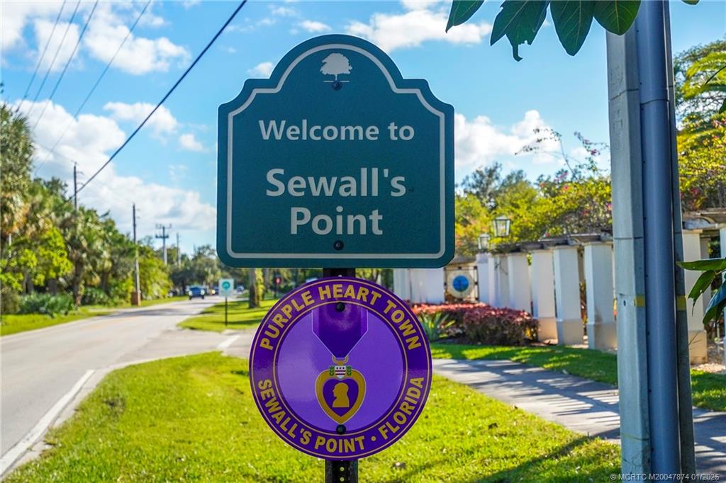 Sewalls Point, Florida 34996, United States, 3 Bedrooms Bedrooms, ,3 BathroomsBathrooms,Residential,Active,28984