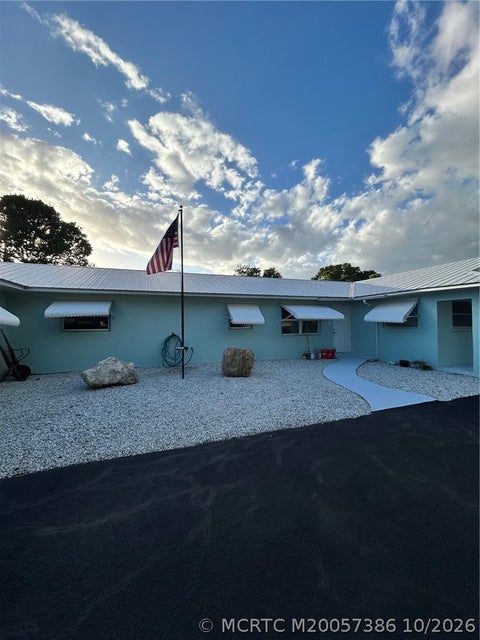 Photo of 1825 NE Dixie Highway #2, Jensen Beach, FL 34957 (MLS # M20057386)