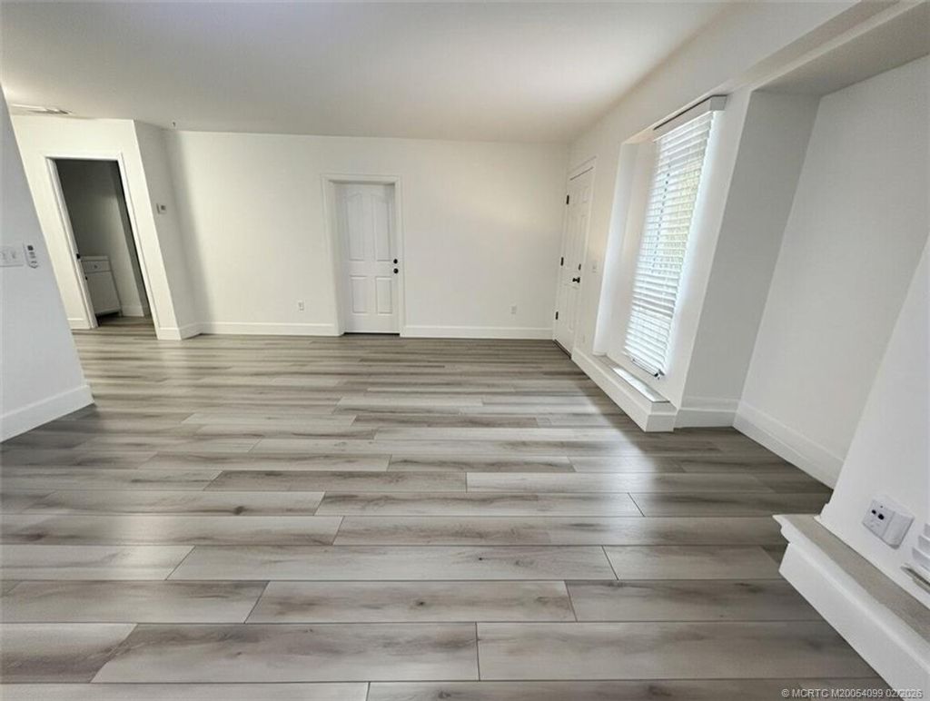 Photo of 808 SW 33rd Street, Palm City, FL 34990 (MLS # M20054099)