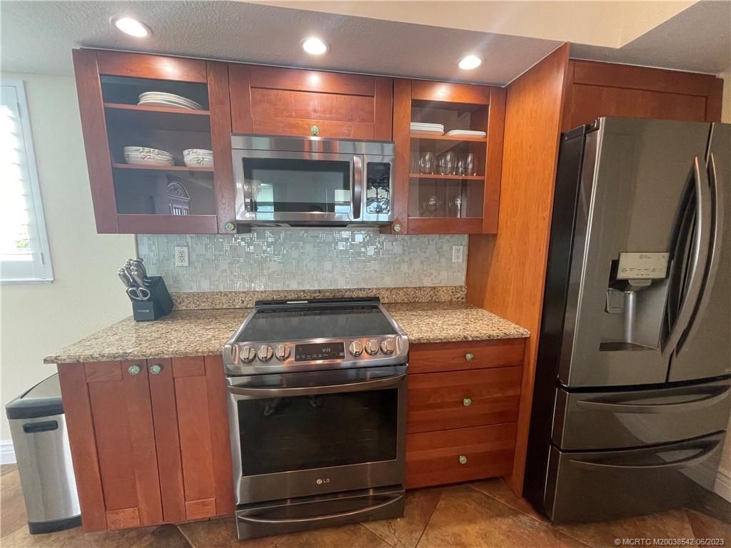 Photo of 415 NW Flagler Avenue #401, Stuart, FL 34994 (MLS # M20038542)