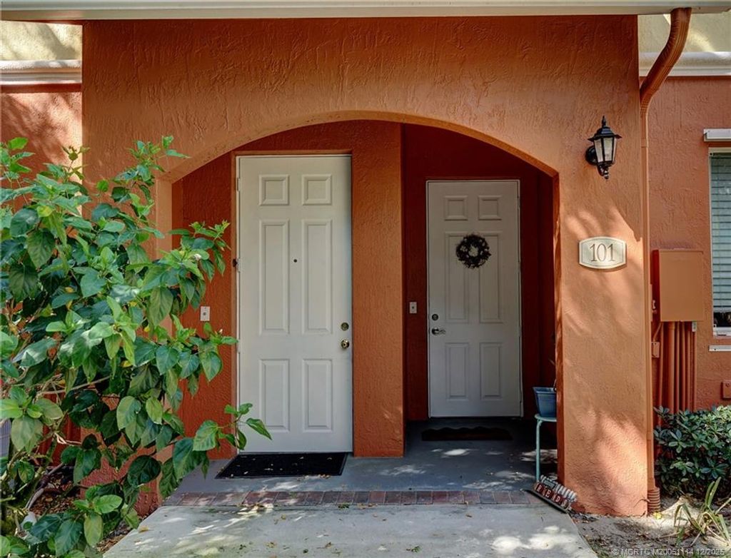 Photo of 53 SE Sedona Circle #201, Stuart, FL 34994 (MLS # M20051114)