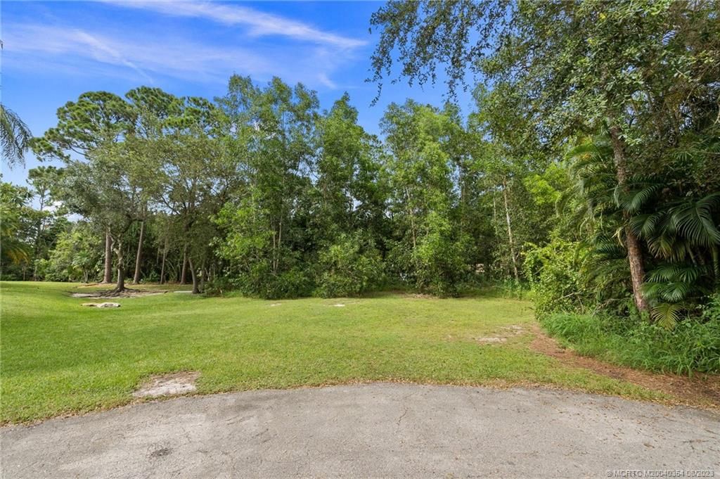 Photo of 7809 SE River Lane, Stuart, FL 34997 (MLS # M20040354)