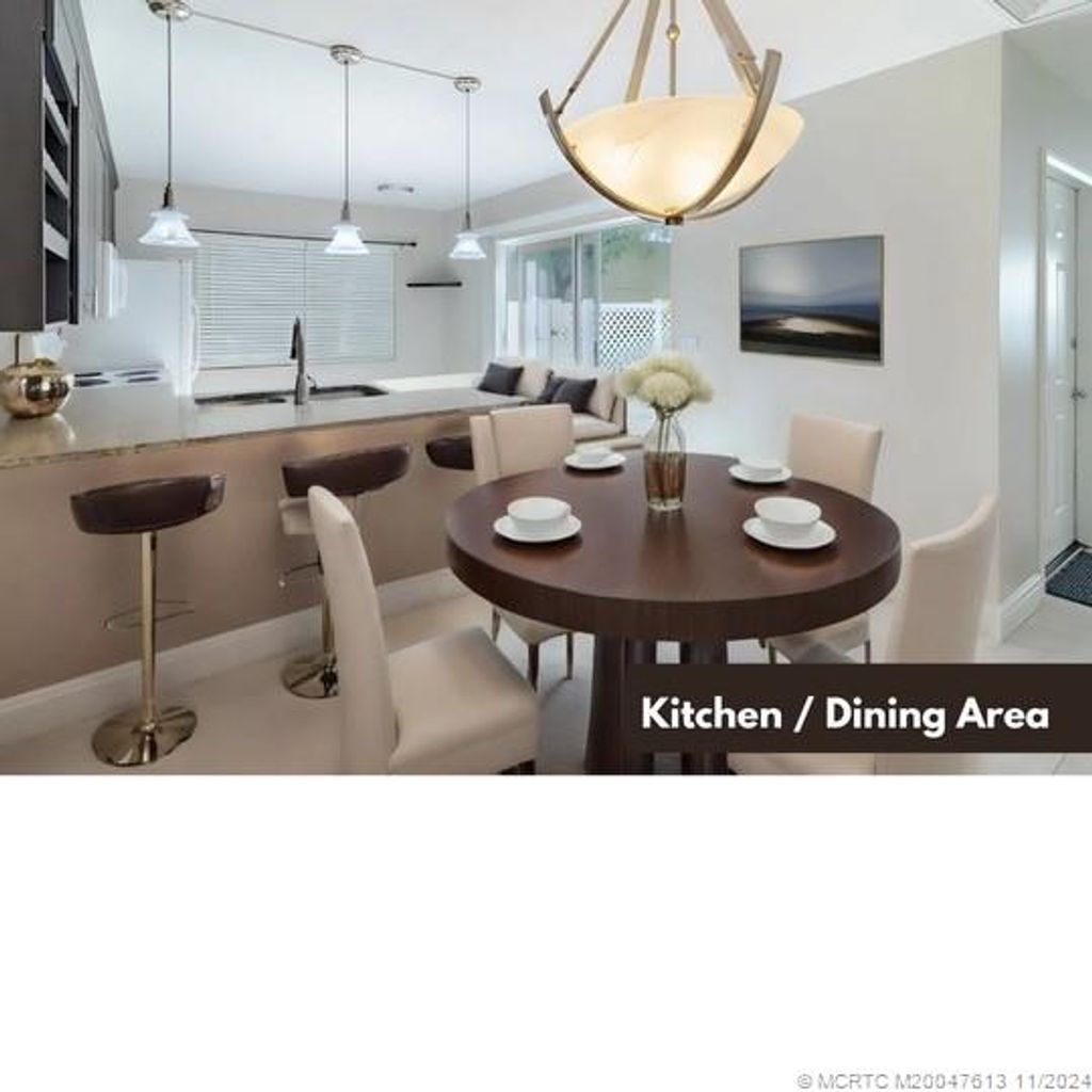 Photo of 3225 SW Sunset Trace Circle, Palm City, FL 34990 (MLS # M20047613)