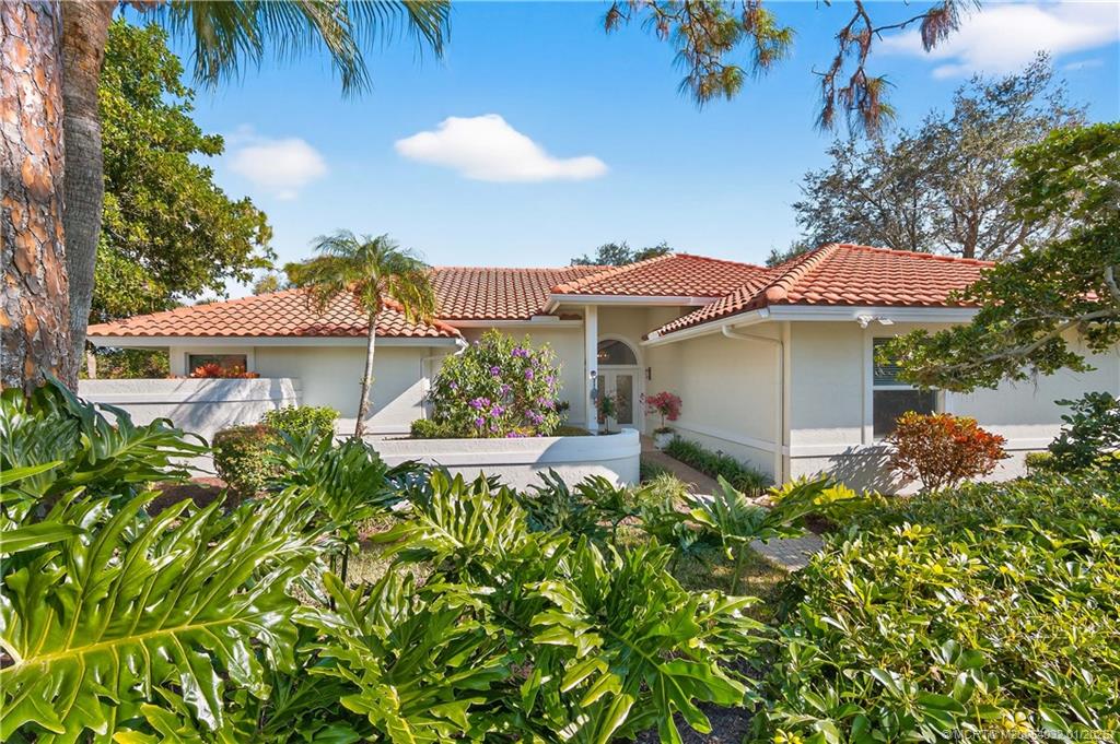 1546 NW Buttonbush Circle