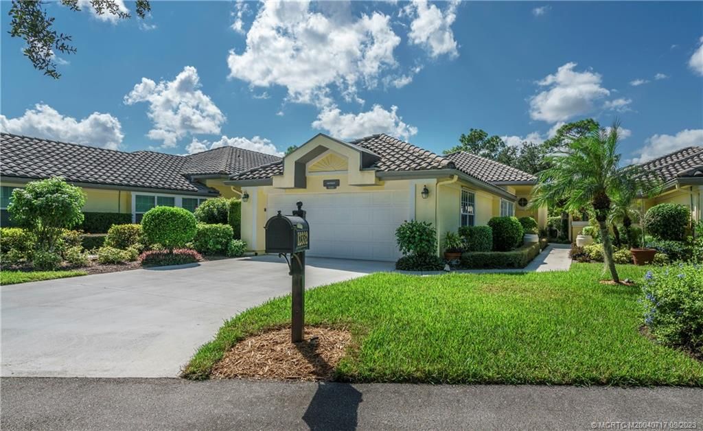 Photo of 12332 Harbour Ridge Boulevard, Palm City, FL 34990 (MLS # M20040717)