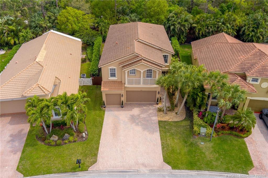 3009 SW Porpoise Circle