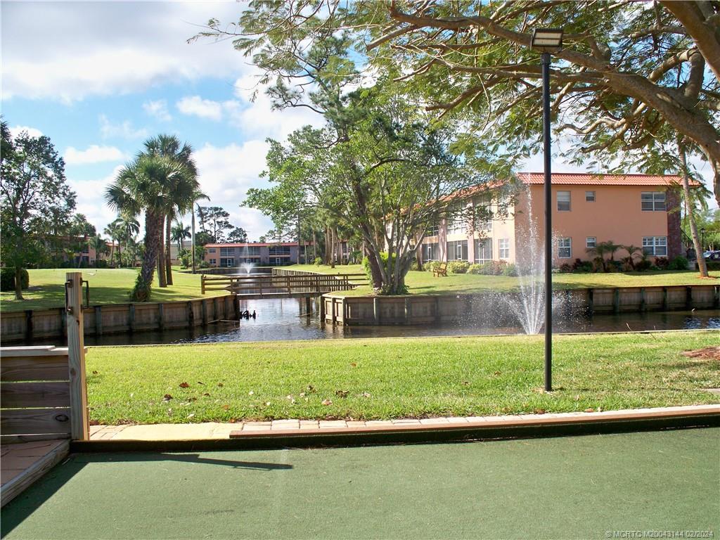 Stuart, Florida 34994, United States, 1 Bedroom Bedrooms, ,2 BathroomsBathrooms,Residential,Active,65850