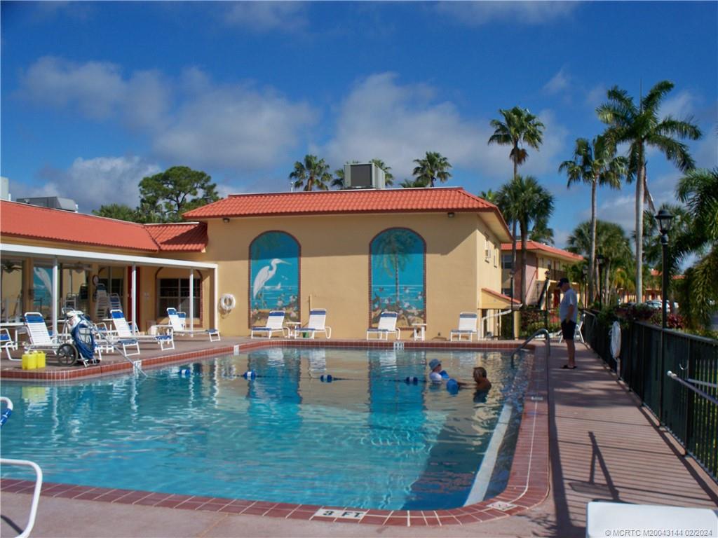 Stuart, Florida 34994, United States, 1 Bedroom Bedrooms, ,2 BathroomsBathrooms,Residential,Active,65850