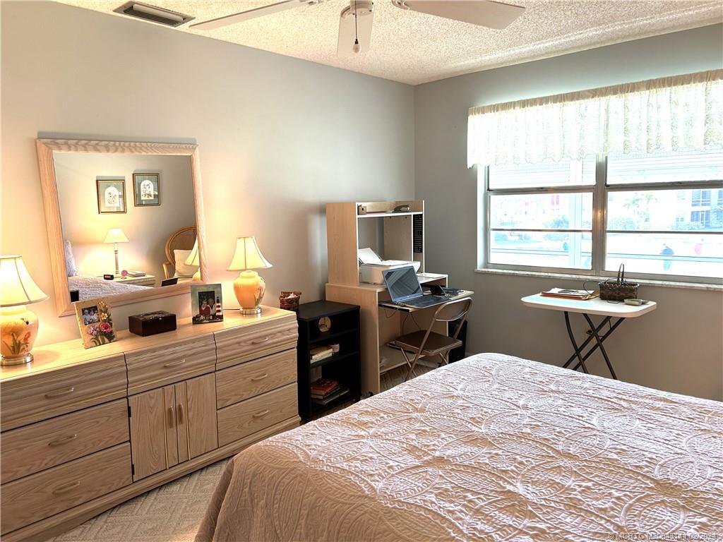 Stuart, Florida 34994, United States, 1 Bedroom Bedrooms, ,2 BathroomsBathrooms,Residential,Active,65850