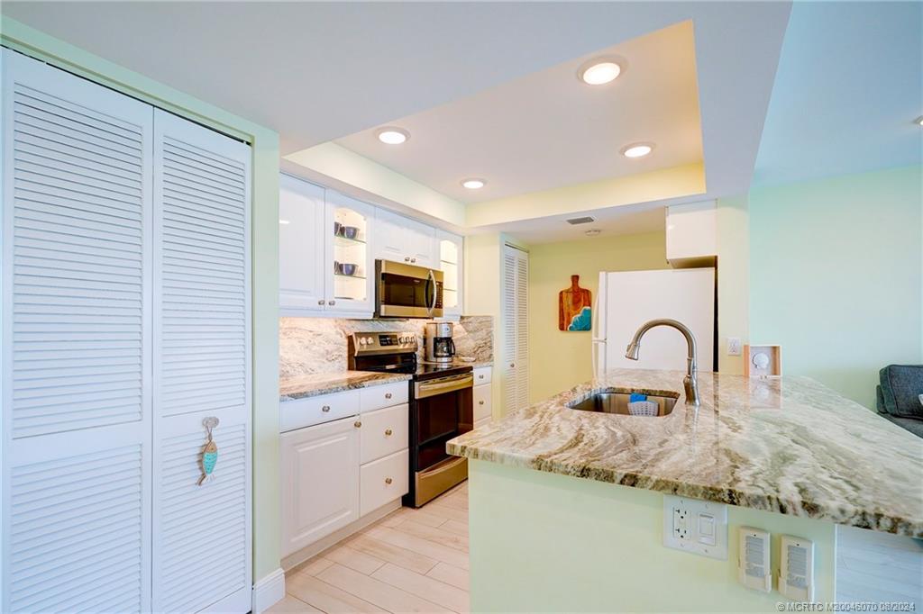 Stuart, Florida 34996, United States, 1 Bedroom Bedrooms, ,1 BathroomBathrooms,Residential,Active,50433