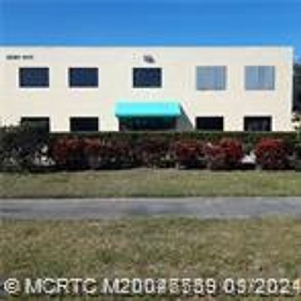 Photo of 3099 SE Gran Park Way, Stuart, FL 34997 (MLS # M20046759)