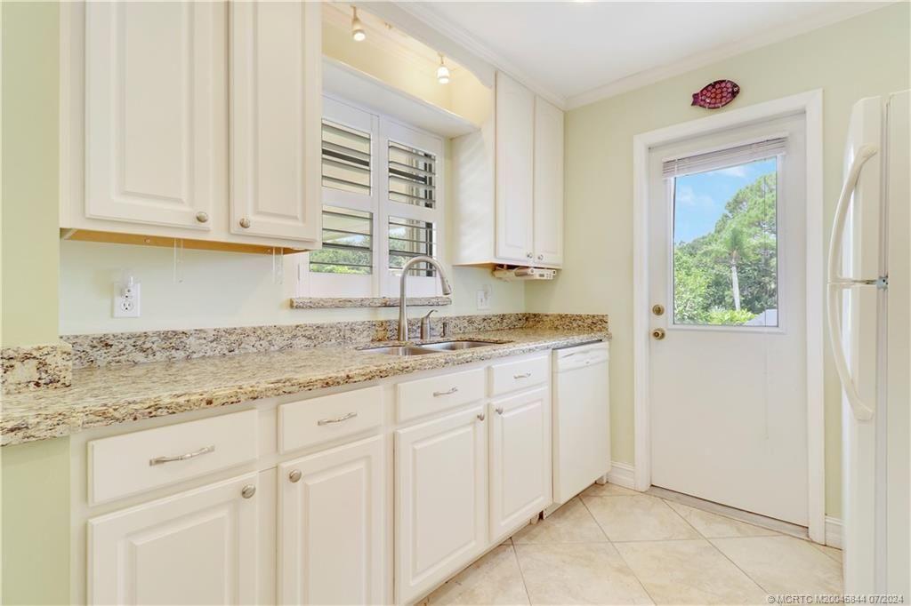 Photo of 5269 SE Sea Island Way, Stuart, FL 34997 (MLS # M20045844)