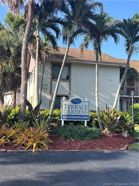 Photo of 702 NW Fork Road, Stuart, FL 34994 (MLS # M20056354)
