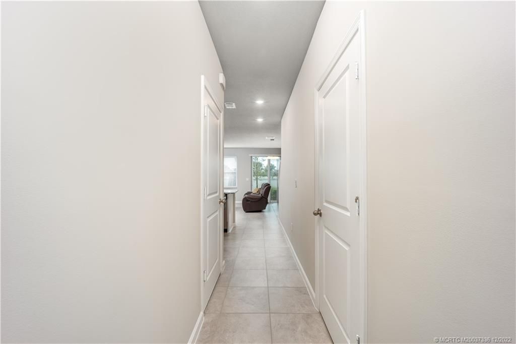 Photo of 339 SE Halifax Lane, Stuart, FL 34994 (MLS # M20037336)