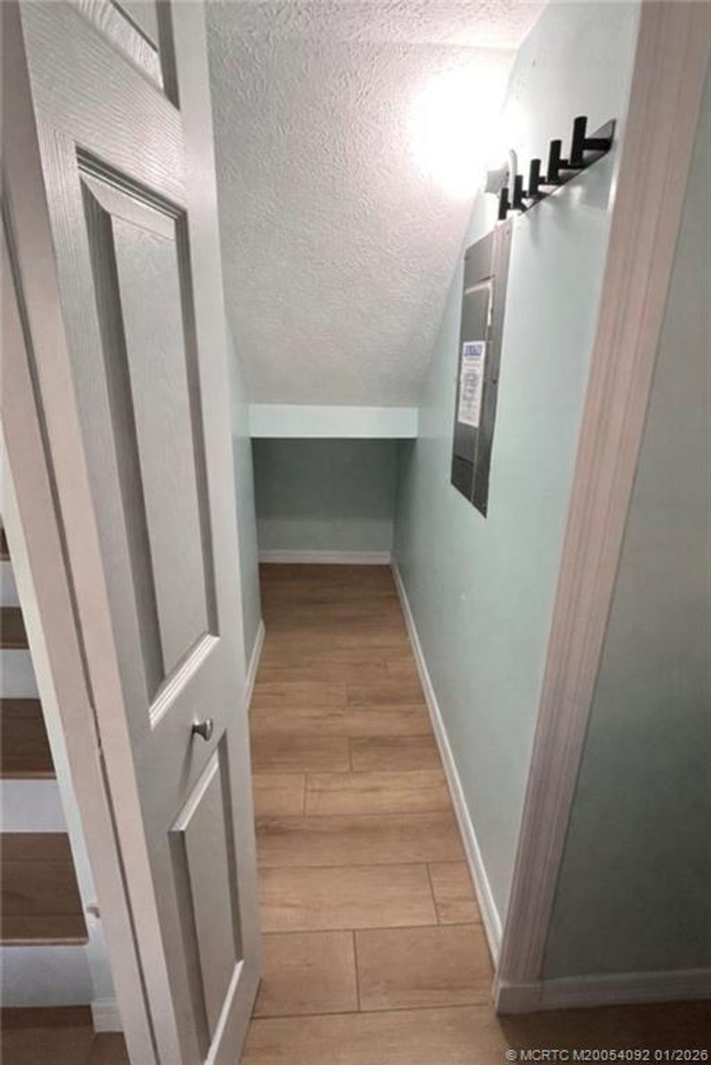 Photo of 7411 SE Jamestown Terrace, Hobe Sound, FL 33455 (MLS # M20054092)