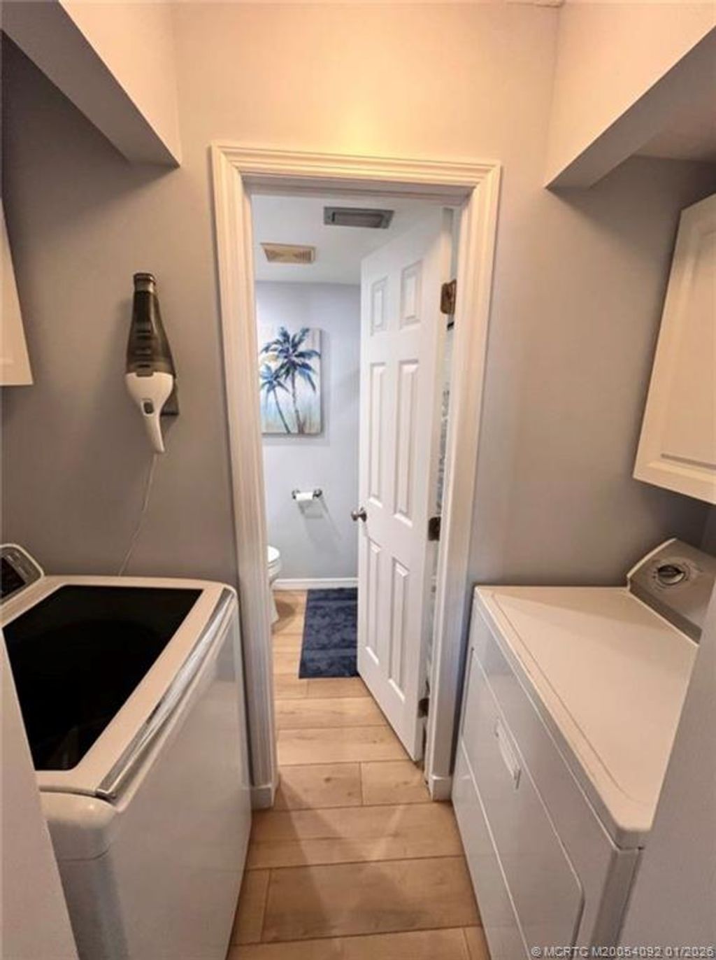 Photo of 7411 SE Jamestown Terrace, Hobe Sound, FL 33455 (MLS # M20054092)