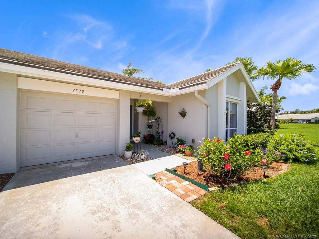 Photo of 3379 SW Villa Place, Palm City, FL 34990 (MLS # M20039718)