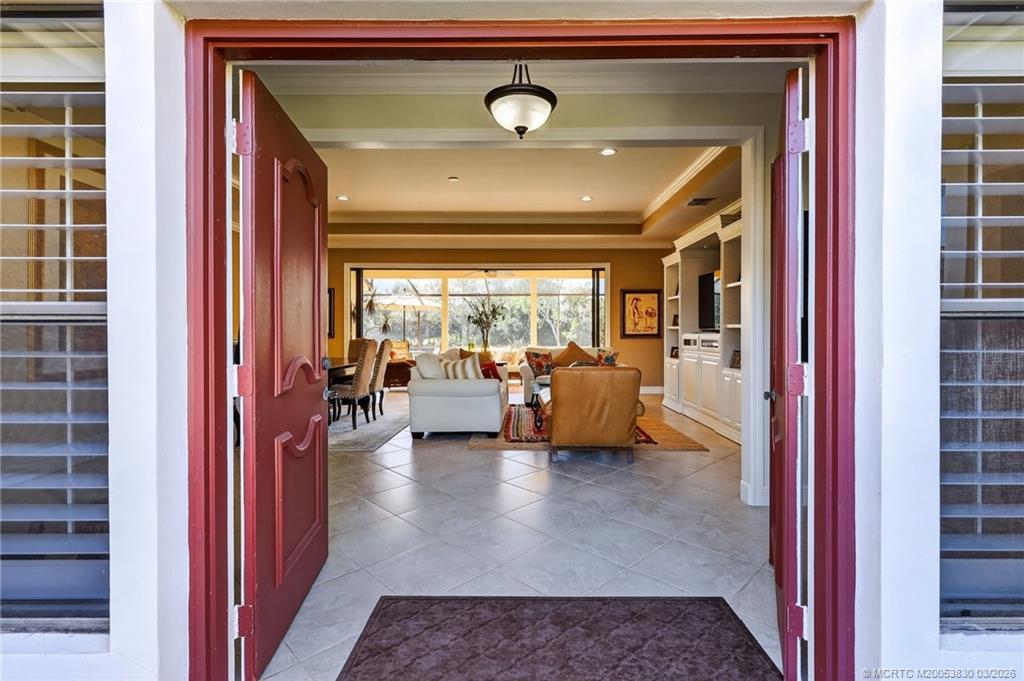 1606 NW Buttonbush Circle