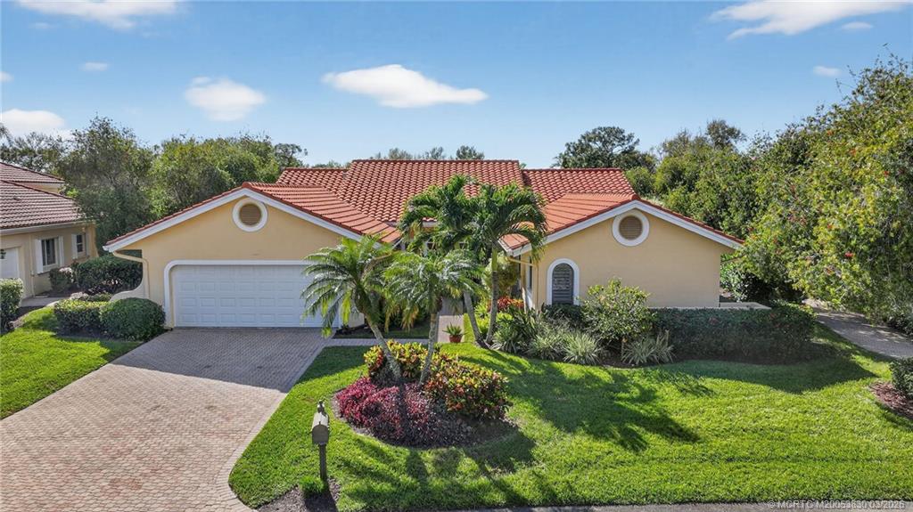 1606 NW Buttonbush Circle