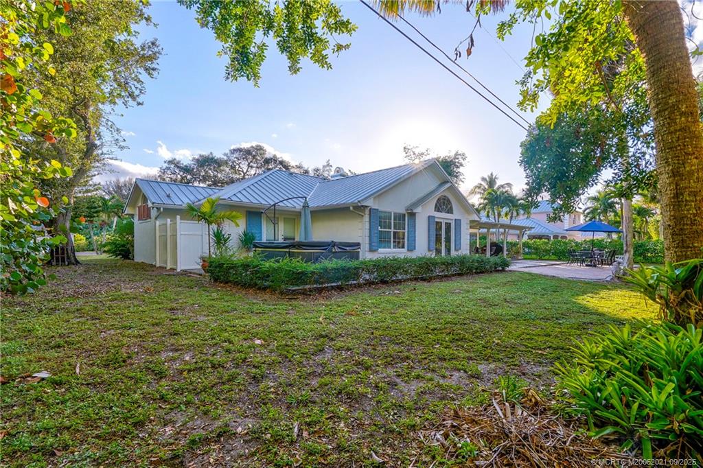 Vero Beach, Florida 32963, United States, 3 Bedrooms Bedrooms, ,3 BathroomsBathrooms,Residential,Active,201597